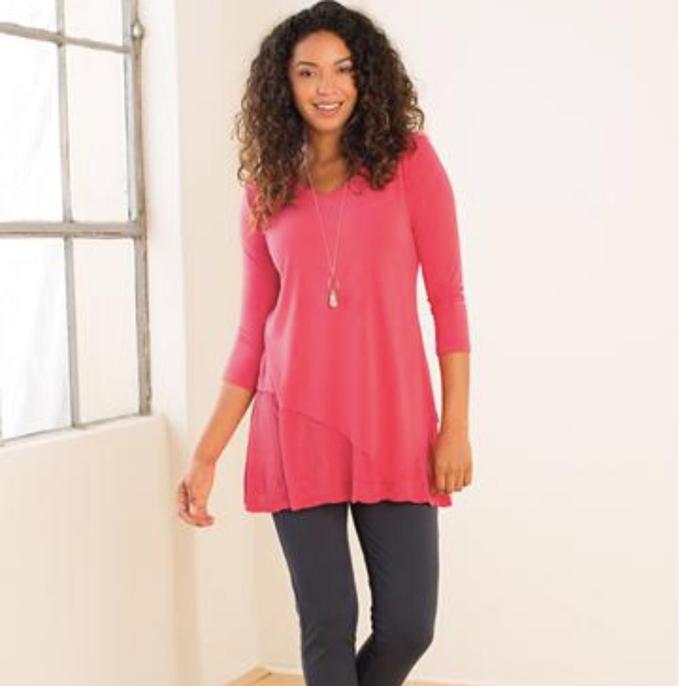 Blue Canoe Sherry Top in Bamboo